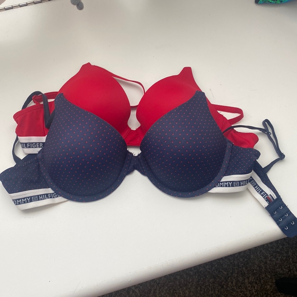 Tommy Hilfiger bras